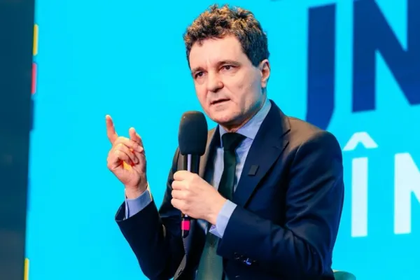 SURSE: Nicușor Dan nu acceptă creșterea TVA la 21%. Confruntare tensionată între președinte și Ilie Bolojan