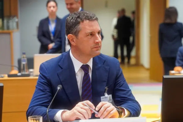 Ministrul Finanțelor, Tanczos Barna: Plata pensiilor și a salariilor NU e în pericol