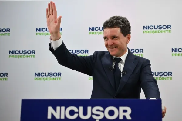 PNL îl susține necondiționat pe Nicușor Dan în turul 2 și propune guvern interimar. Predoiu anunță că miniștrii PNL rămân pe poziții și vor urma discuții cu Bolojan pentru postul de premier