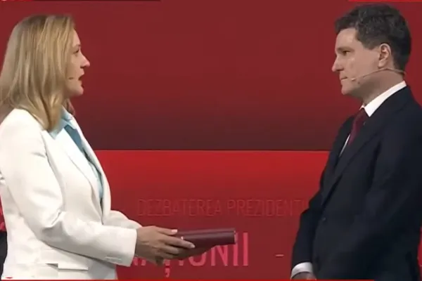 Elena Lasconi dă de pământ cu Nicușor Dan: "Este mincinos"