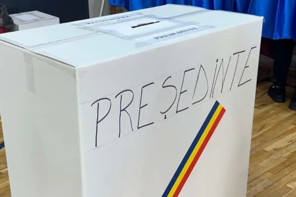 AUR cere explicații în CSAT pentru anularea alegerilor