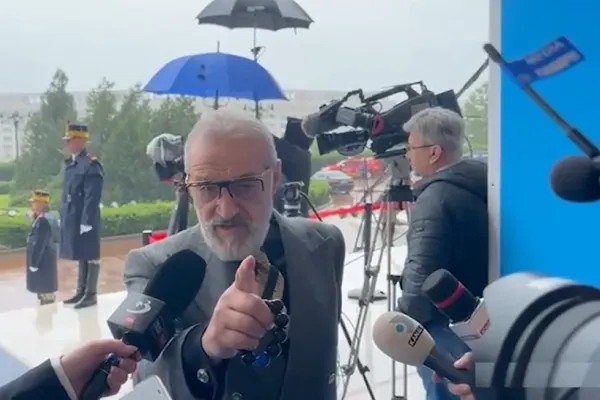 Halucinant! George Becali se duce la negocierile cu Nicușor Dan, de la Cotroceni, pentru formarea noului guvern. Dovada jocurilor pe care le face sistemul
