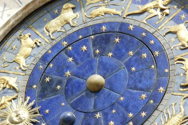 Zodiile care vor avea parte de o perioadă de aur în următoarele 7 zile. Vor renaște din propria cenușă