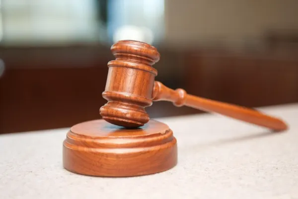 Tragedie în Italia: părinții unui copil decedat de leucemie, anchetați pentru omor. Sunt acuzați că au amânat tratamentul oncologic