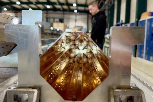 Revoluția care schimbă din temelii viața așa cum o știm. Cercetătorii de la CERN au reușit să transforme PLUMBUL în AUR