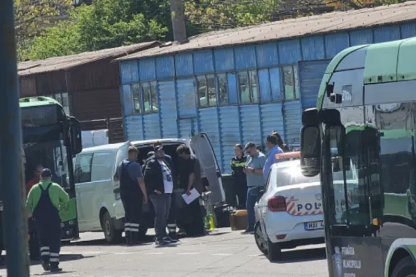 Rețeaua șoferilor de la Regia de Transport Public Brașov, decimată. 29 de conducători auto, arestați pentru furt de motorină