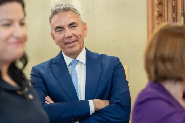 Guvernul TACE legat de mita lui Anastasiu: cine îl apară. Controversele din jurul vicepremierului șpăgar
