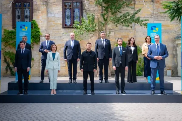 Nicușor Dan, la Summitul Ucraina - Europa de Sud-Est: ”Trebuie să fim fermi în denunțarea acțiunilor Rusiei”
