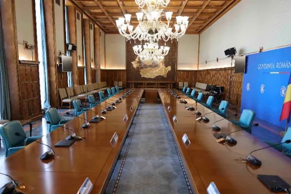 Când va fi învestit guvernul condus de Ilie Bolojan. Există două variante, în funcție de discuțiile dintre partide - SURSE