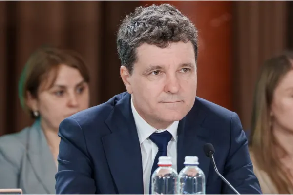 Nicușor Dan, permanent în concediu. Nici ca primar n-a ratat sub nicio formă vacanțele