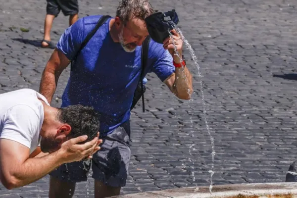 Val de caniculă extremă în Italia: temperaturile pot atinge 50°C. MAE emite avertizare pentru români
