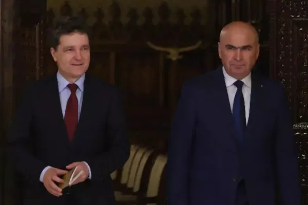 Cum încearcă Bolojan să îl scape pe Nicușor Dan de povara deciziei cu privire la majorarea TVA-ului