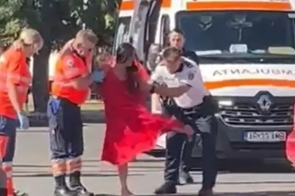 Accident grav în Arad! O femeie și doi copii au fost răniți de o șoferiță beată. Polițiștii au reținut-o, după ce a făcut circ în plină stradă