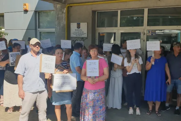 Grevă la Casele de Pensii: „Sporul de condiții vătămătoare nu reprezintă un privilegiu!”. Ce se întâmplă cu recalcularea pensiilor?