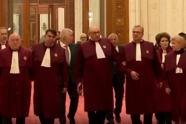 Pensionarii speciali, scutiți de chirii de sute de euro