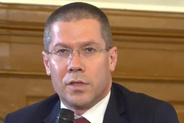 Numirea controversată a lui Nicușor Dan la CCR. Cine este Dacian Cosmin Dragoș?