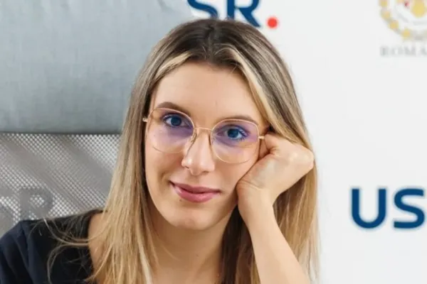 Cum s-a pozat cu Nicușor Dan ministra USR acuzată că vrea să vândă pădurile - FOTO