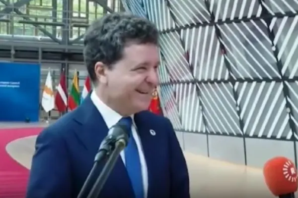 Nicușor Dan s-a dat de gol. De unde are datele despre Călin Georgescu. Declarațiile ambigue care demască jocurile sistemului – VIDEO