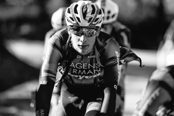 Tragedie în ciclismul italian: un sportiv de 19 ani și-a pierdut viața în Giro della Valle d’Aosta