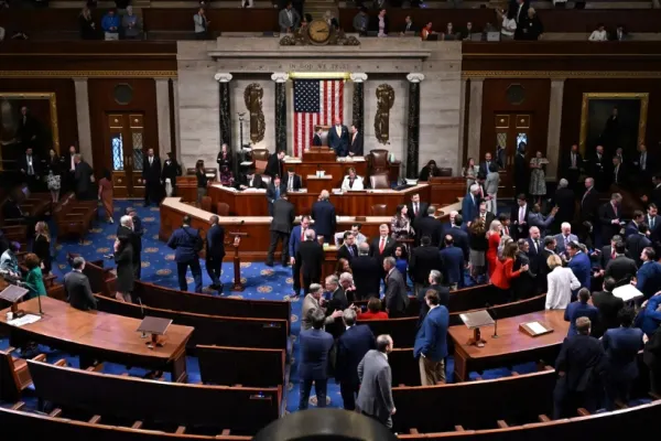 Congresul American face un apel disperat către Trump: „Putin își bate joc de tine și de America”