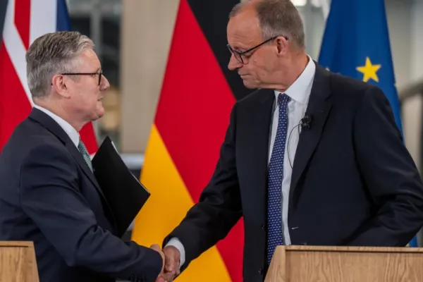 Marea Britanie și Germania au bătut palma. Ce conține „Tratatul de prietenie” semnat de cele două puteri europene