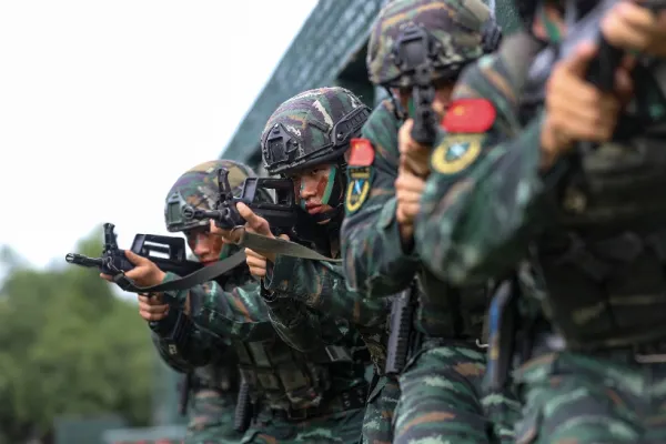 China vrea să trimită militari în Ucraina pentru a menține pacea