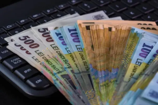 Angajații Guvernului îl pun la zid pe Bolojan. Cer 15.000 de lei de persoană, invocând cazul Romgaz