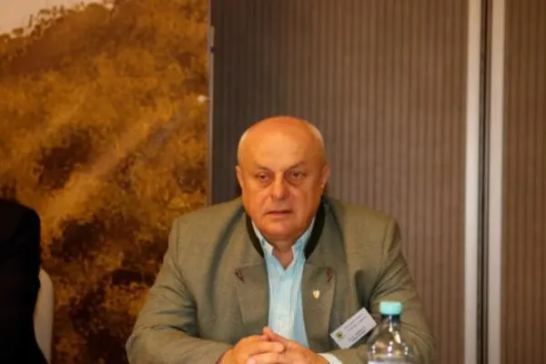 Tupeu incredibil al unui fost director Romsilva: după ce a încasat sume uriașe la pensionare și a ajuns în atenția DNA, acum vrea să fie director general provizoriu
