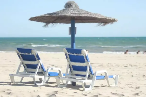 Numărul turiștilor din Italia a scăzut în această vară. Creșterile de prețuri au golit plajele private