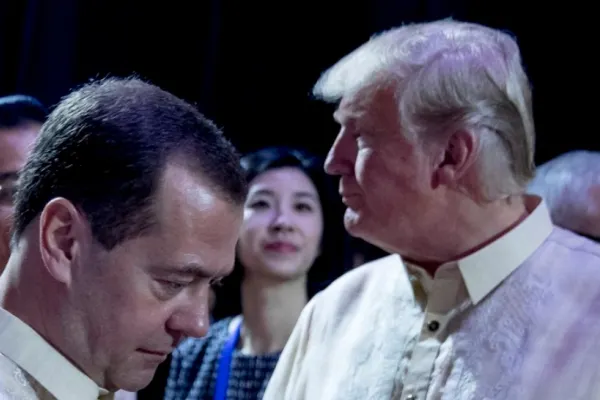 Omul lui Putin, reacție dură după ce SUA si Israel au atacat Iranul: "Pacificatorul" Trump își arată adevărata față