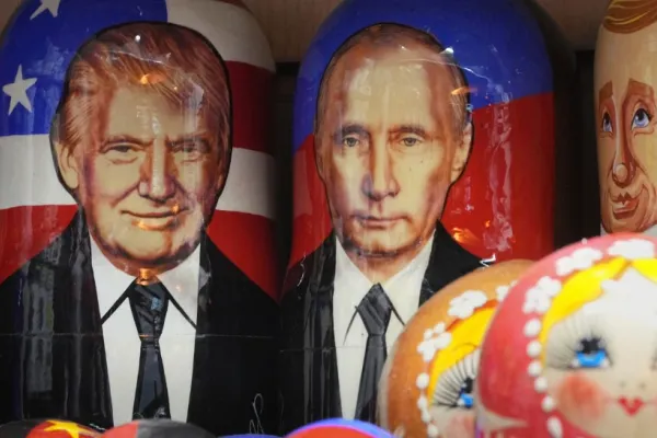 Presa străină a analizat factorii care îi complică lui Trump discuțiile cu Putin