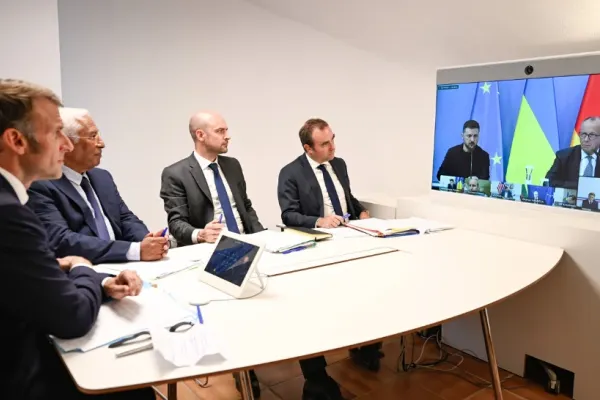 Mesajele la unison ale liderilor europeni, după videocoferință: „Există un singur agresor, Rusia”