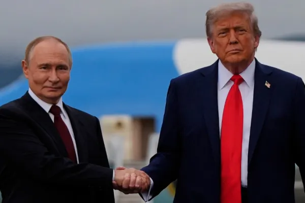 Live Text Video. Marea negociere. Donald Trump și Vladimir Putin, față în față. Toată lumea, cu ochii ațintiți spre Alaska