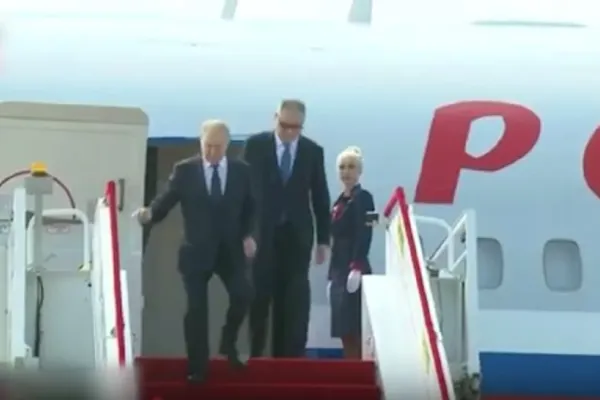 Summitul dictatorilor are loc în China. Putin e și el prezent