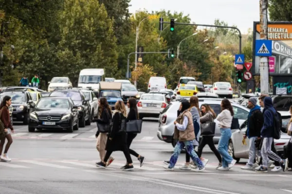 Tinerii români sunt printre cei mai săraci din Uniunea Europeană. Datele sunt alarmante