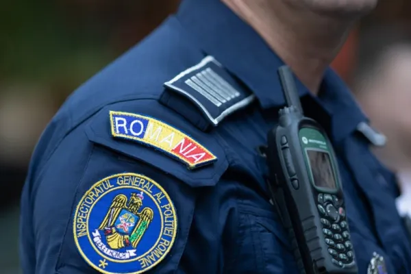 Caz șocant în Satu Mare: un bărbat a murit după ce o armă de vânătoare s-a descărcat accidental într-o mașină parcată