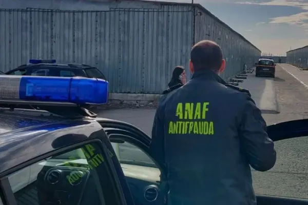 Fraude de peste 3 milioane de lei cu panouri fotovoltaice, investigate de ANAF. Anunțul ministrului Alexandru Nazare