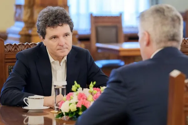 Nicușor Dan recunoaște amestecul în justiție și servicii: „SRI a luat decizii în zona economică și în viața publică!”