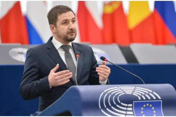 Adrian Axinia (ECR/AUR): ”Republica Moldova să vină mai aproape de România și, implicit, de Europa”