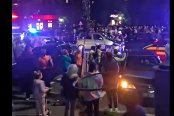 Bărbat mort, după un accident teribil la Hunedoara: trei mașini au fost implicate. Imagini dramatice VIDEO
