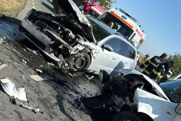 Grav accident rutier în Constanța: 6 victime, inclusiv 2 copii. Impact puternic între un autoturism și o autoutilitară