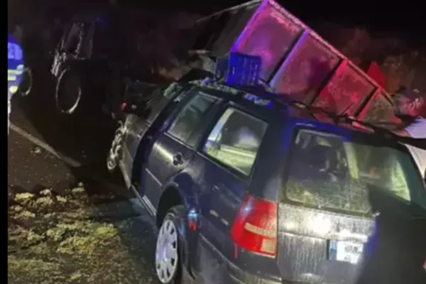 Accident grav pe pe DN 3, în zona Bugeac. Un mort și doi răniți după ce un autoturism s-a ciocnit cu un tractor