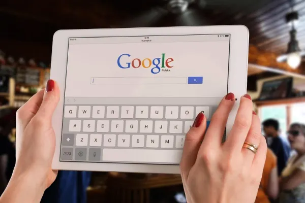 Uniunea Europeană lovește Google cu o amendă uriașă. SUA avertizează că pot apărea probleme  în relațiile bilaterale