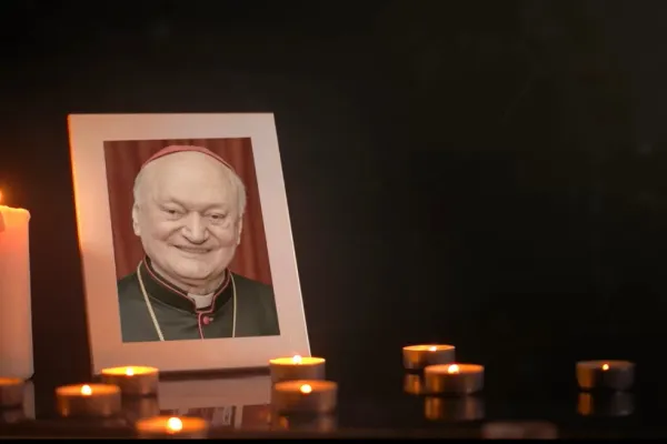 Patriarhul Daniel a transmis condoleanțe la moartea cardinalului Lucian Mureșan, Întâistătătorul Bisericii Greco Catolice. S-a stabilit programul funeraliilor