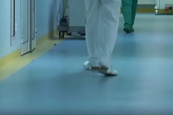 Ultimatum pentru Guvernul Bolojan. Angajații din Sănătate, la un pas de grevă generală. Sindicatele amenință cu blocarea spitalelor dacă se taie din salarii
