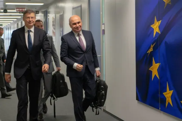 Ilie Bolojan a vorbit despre riscul unui black-out: „Trebuie să intervenim în zona de ineficienţă energetică”