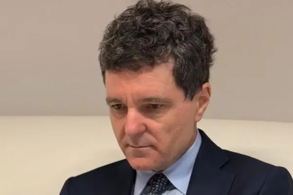 Nicușor Dan, executat silit pentru neplata impozitului. Cum a vrut să fenteze statul promotorul ”României oneste”