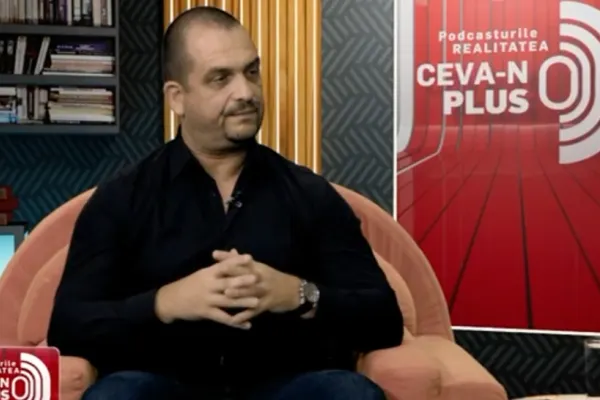 Podcasturile REALITATEA - Ceva-n PLUS. Andrei Vulpescu vine cu dezvăluiri în premieră la Realitatea PLUS: “ Nu ne mai conectăm la valori, în primul rând!” VIDEO