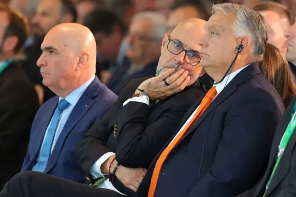 Dovada trădării: premierul, subordonat liderilor străini. Kelemen Hunor, săgeți către Nicușor Dan: „Să nu uite că l-au votat 90% dintre secui și maghiari”