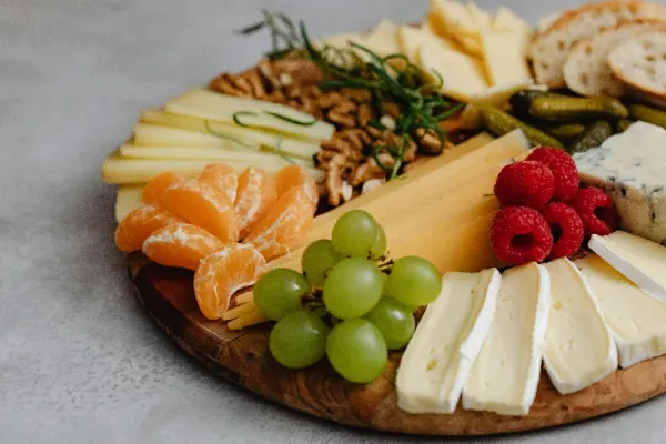 Ce trebuie să mâncăm în fiecare zi pentru a dormi mai bine. Alimentele care interferează cu somnul